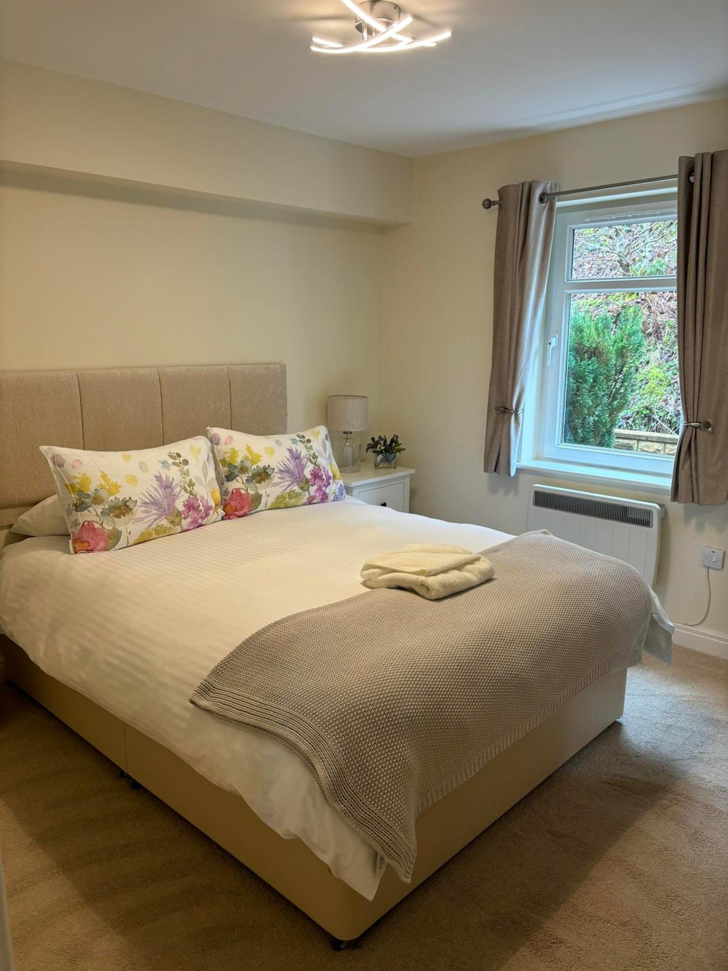 Conaglen, Glenloch View, Fort William 2-Bedroom Loch Side Flat Екстер'єр фото